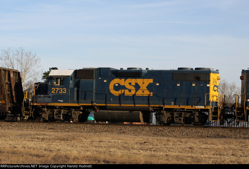 CSX 2733